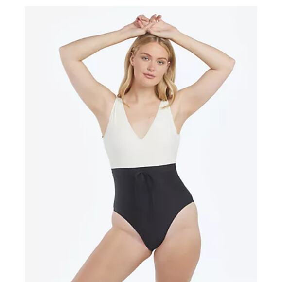 NEW Summersalt 4 Tie-Waist Backflip Black White One Piece Swimsuit Color Block - Picture 1 of 4